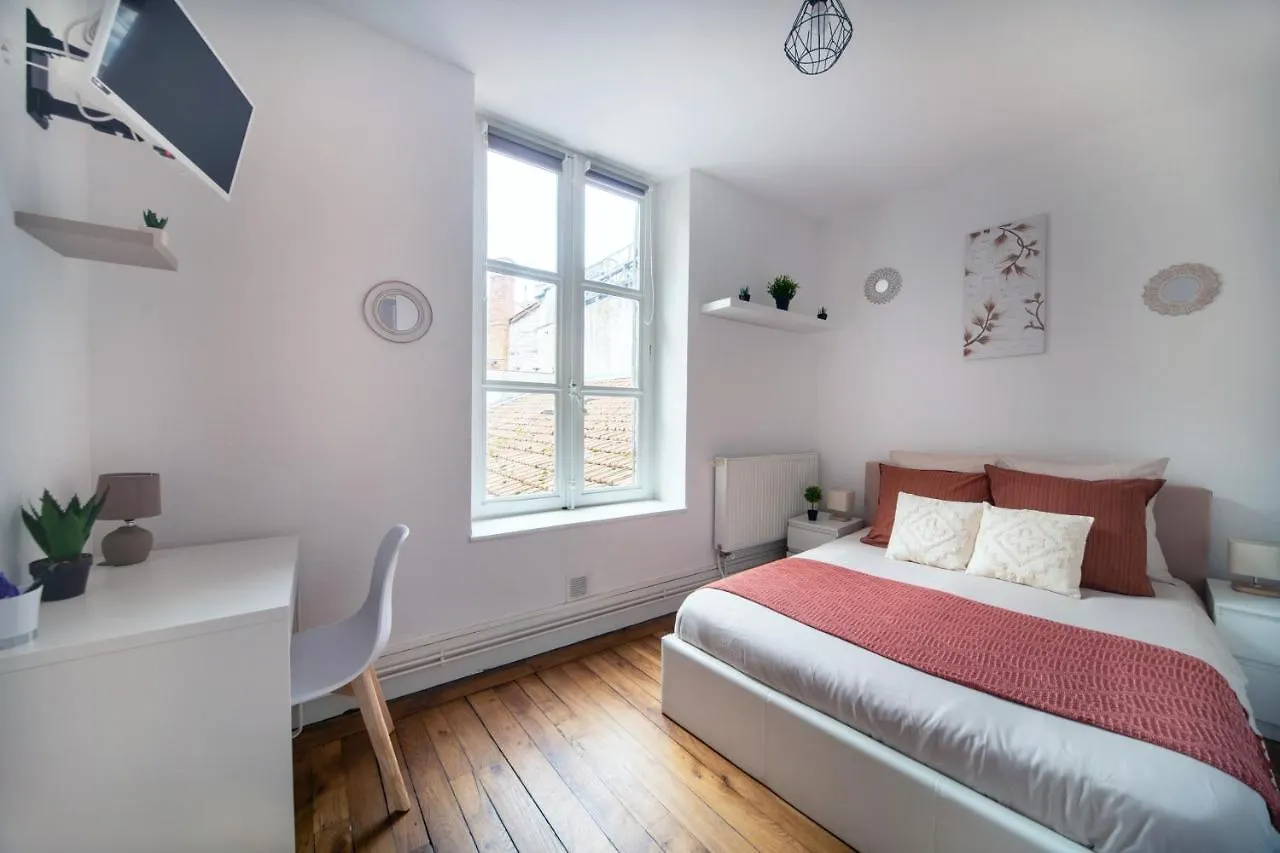 Appartement L'Hyper-Centre Bressan Bourg-en-Bresse 0*,  France